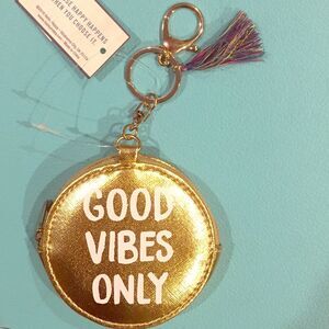 5/$25 Good Vibes Only Coin Purse Keychain NWT
